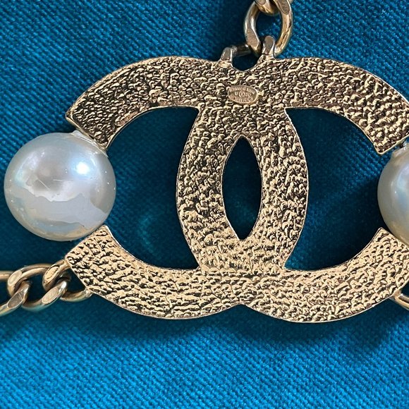 Vintage Interlocking CC Logo Waist Belt - Picture 9 of 11